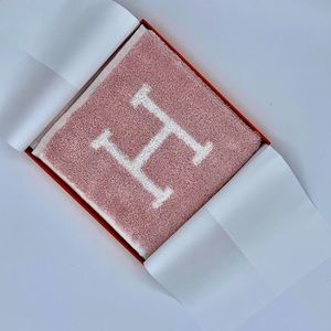 Hermès Baby Girl Pink Avalon Hand Towel